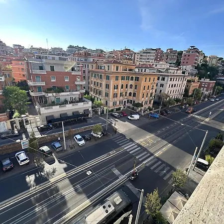 Maison d'hôtes Trastevere Noir